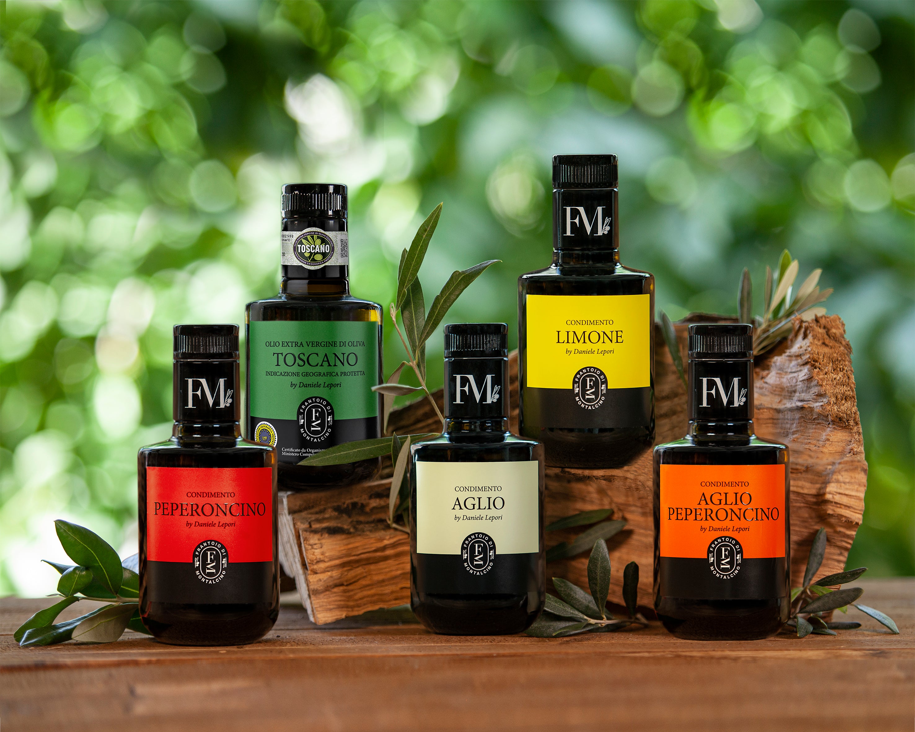 Colori di Toscana flavoured olive oils — Lemon, Garlic, Chilli and Garlic & Chilli, 250 ml bottles, Frantoio di Montalcino
