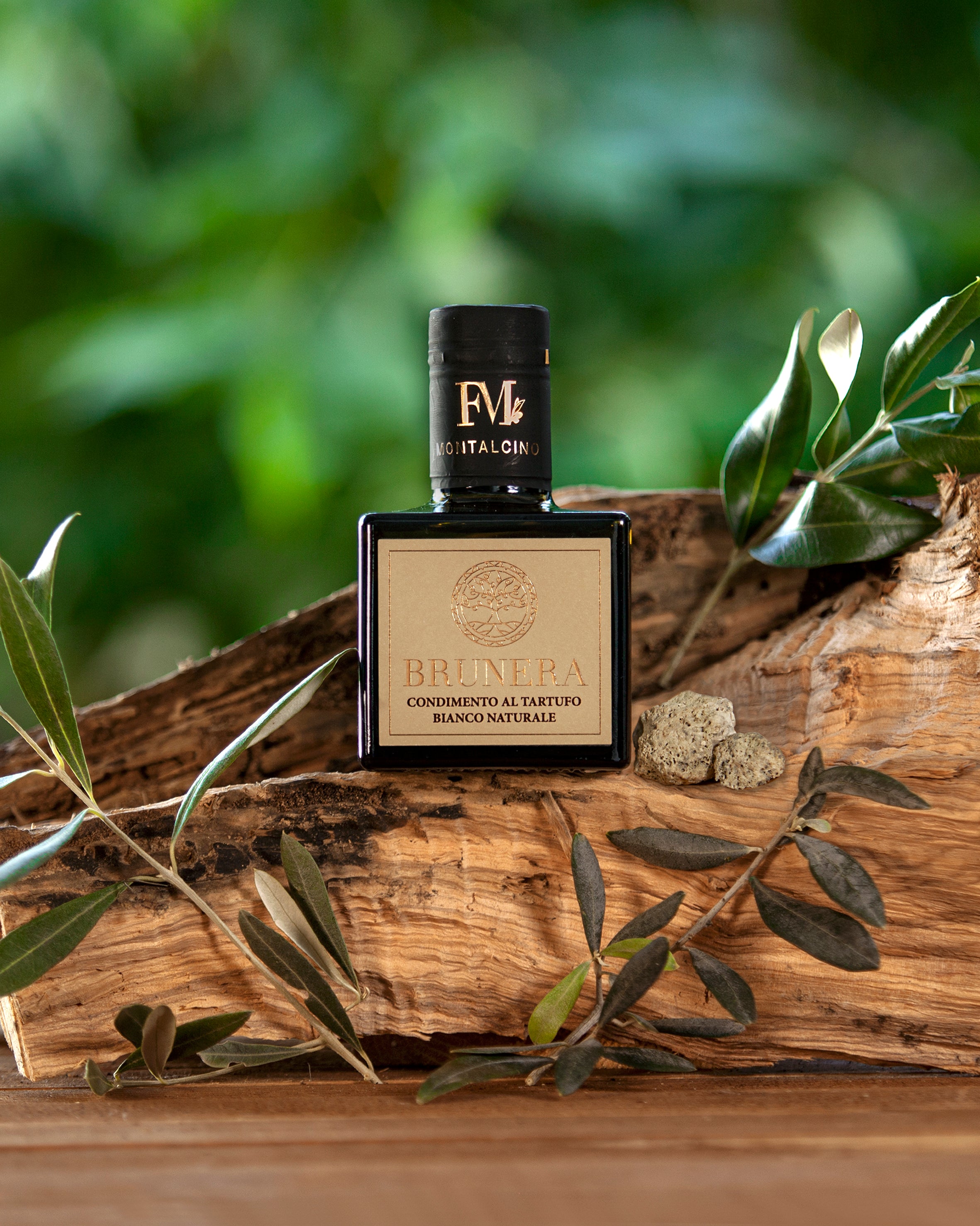 BRUNERA Natural White Truffle olive oil 250 ml — lifestyle photo, Frantoio di Montalcino