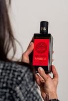 BRUNERA Nobile Bio organic extra virgin olive oil — detail view